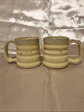 2 Pottery Stoneware Mugs. 10 oz, 4x3.5. Very heavy And Beautiful Keep It Warm